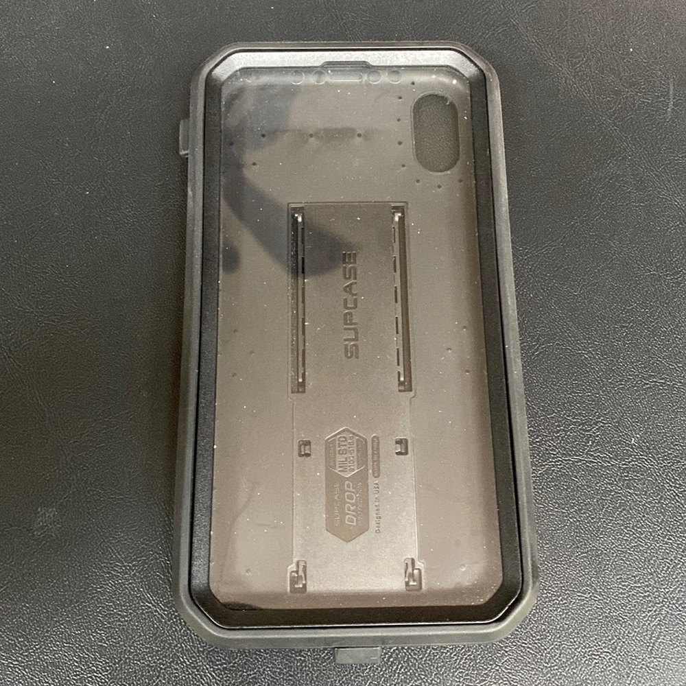 Supcase Unicorn a beetle pro series phone case for iPhone XR- new with b…